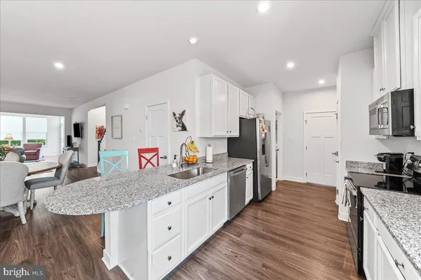 $425,000 | 620 Thomas Penn Dr Grove, West Grove, PA 19390
