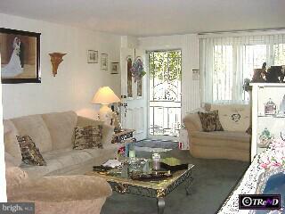 1626 Forrestal Street Philadelphia, PA 19145 - Photo 2 of 6