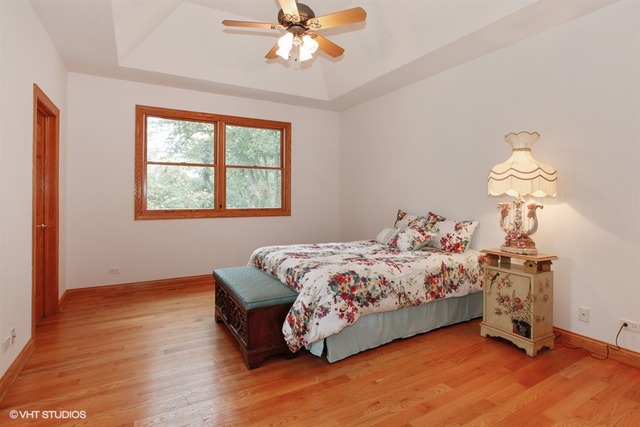 1351 Ridge Road Willowbrook, IL 60527 - Photo 12 of 25
