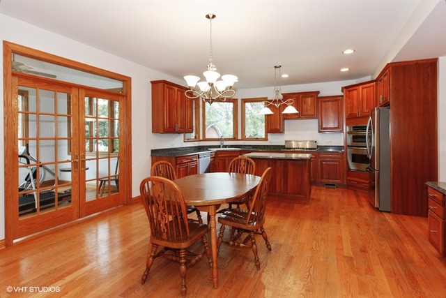 1351 Ridge Road Willowbrook, IL 60527 - Photo 2 of 25