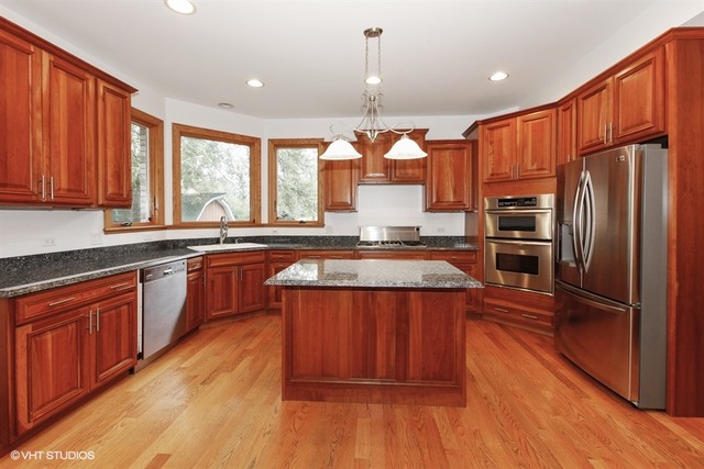 1351 Ridge Road Willowbrook, IL 60527 - Photo 3 of 25