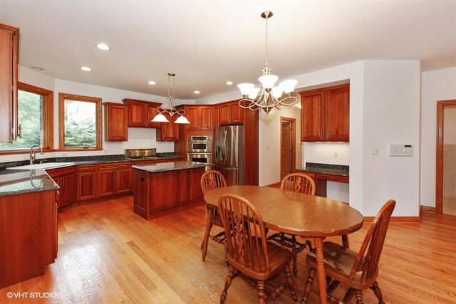 1351 Ridge Road Willowbrook, IL 60527 - Photo 4 of 25