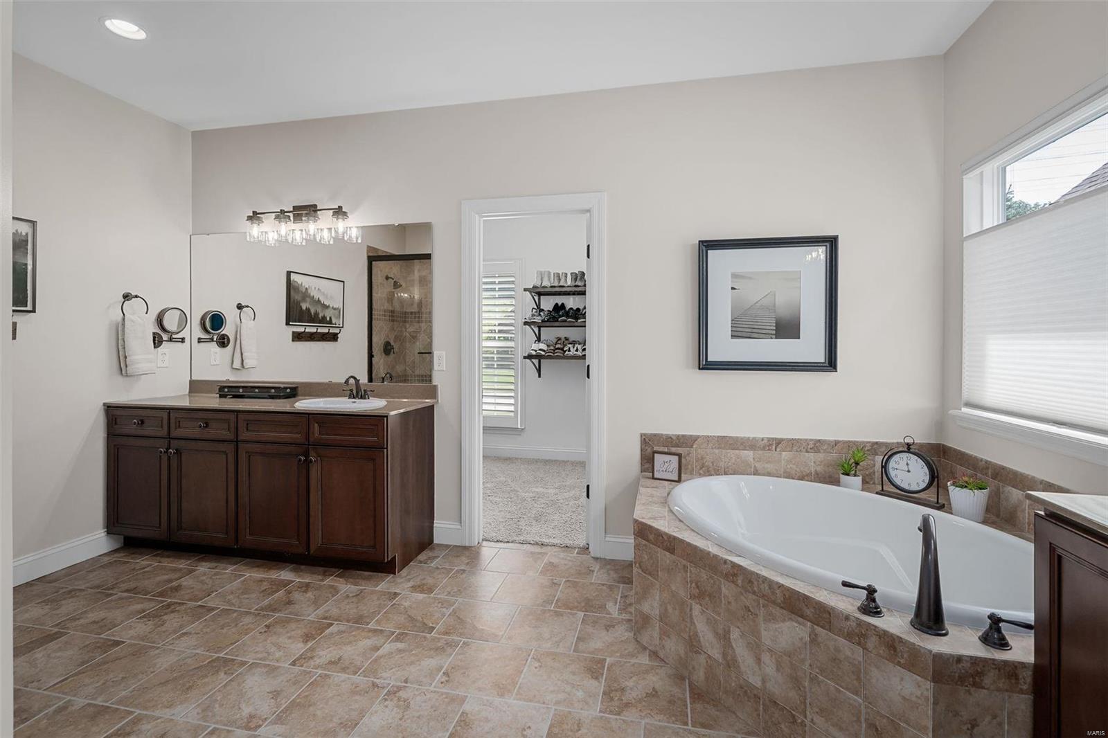 1029 Bridlewood Valley Pointe High Ridge, MO 63049 - Photo 20 of 52 Gallery Image 20