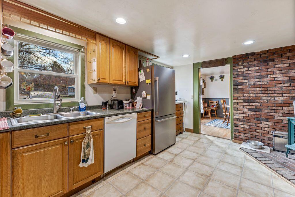 25 West Main Street Denmark, ME 04022 - Photo 12 of 41 19__V5A5790