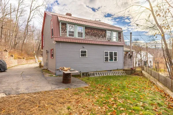 $305,000 | 25 West Main Street, Denmark, ME 04022