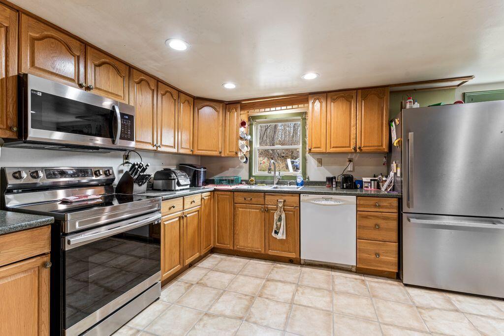 25 West Main Street Denmark, ME 04022 - Photo 10 of 41 20__V5A5811