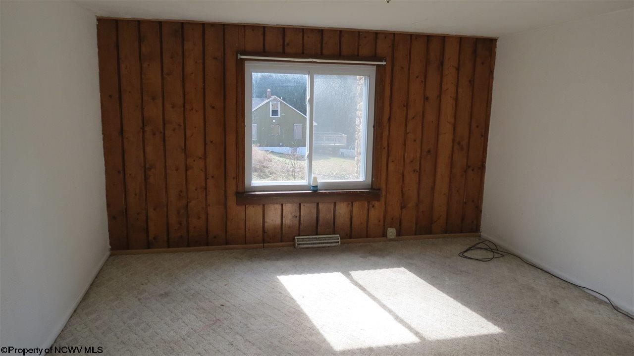 1210 Pleasant Valley Road Fairmont, WV 26554 - Photo 4 of 17 Gallery Image 4