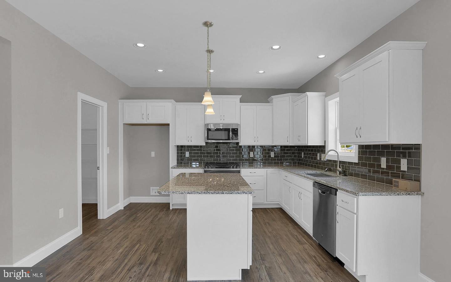 80 Red Maple Drive Etters, PA 17319 - Photo 5 of 14
