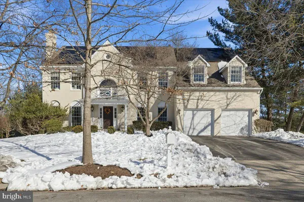 a view of a entryway door of the house
