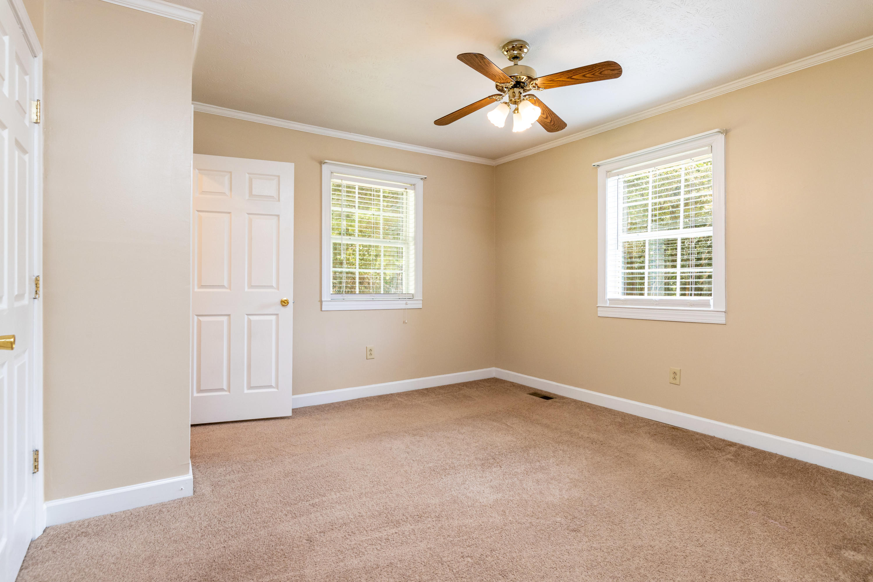 4725 Rohar Road Knoxville, TN 37921 - Photo 17 of 21 IMG_1629-Edit