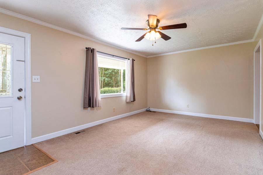 4725 Rohar Road Knoxville, TN 37921 - Photo 5 of 21 20200728140716447788000000-o