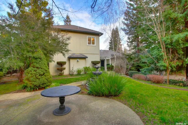 $715,000 | 3520 Emerson Drive, Roseville, CA 95661