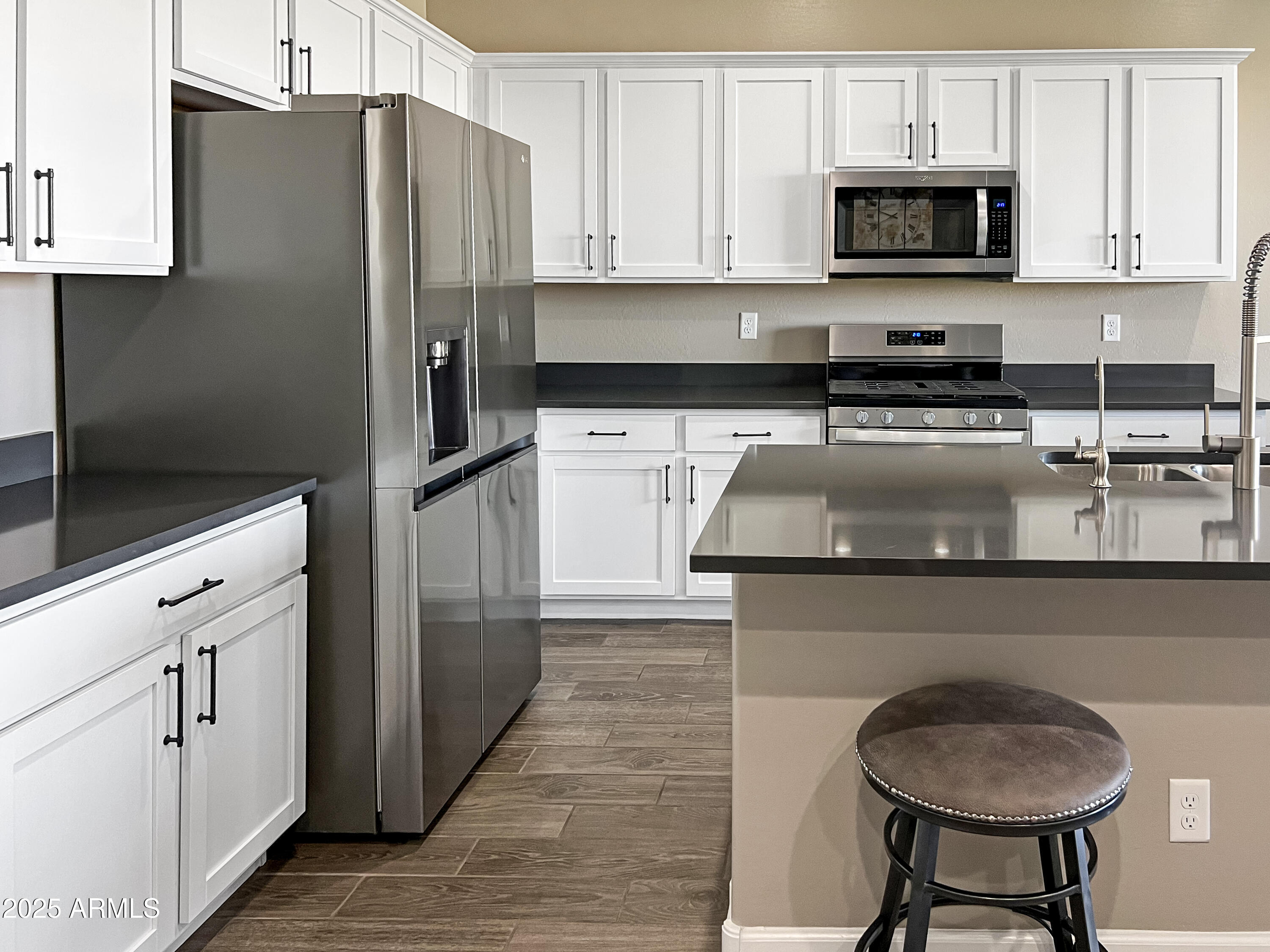 22635 Rummler Lane Maricopa, AZ 85138 - Photo 4 of 44 IMG_1889