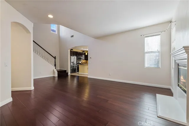 $779,900 | 24112 Joshua Drive, Valencia, CA 91354