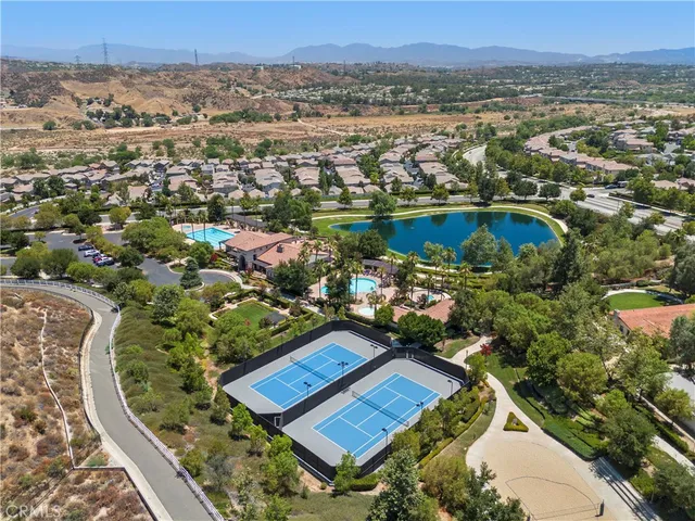 $779,900 | 24112 Joshua Drive, Valencia, CA 91354