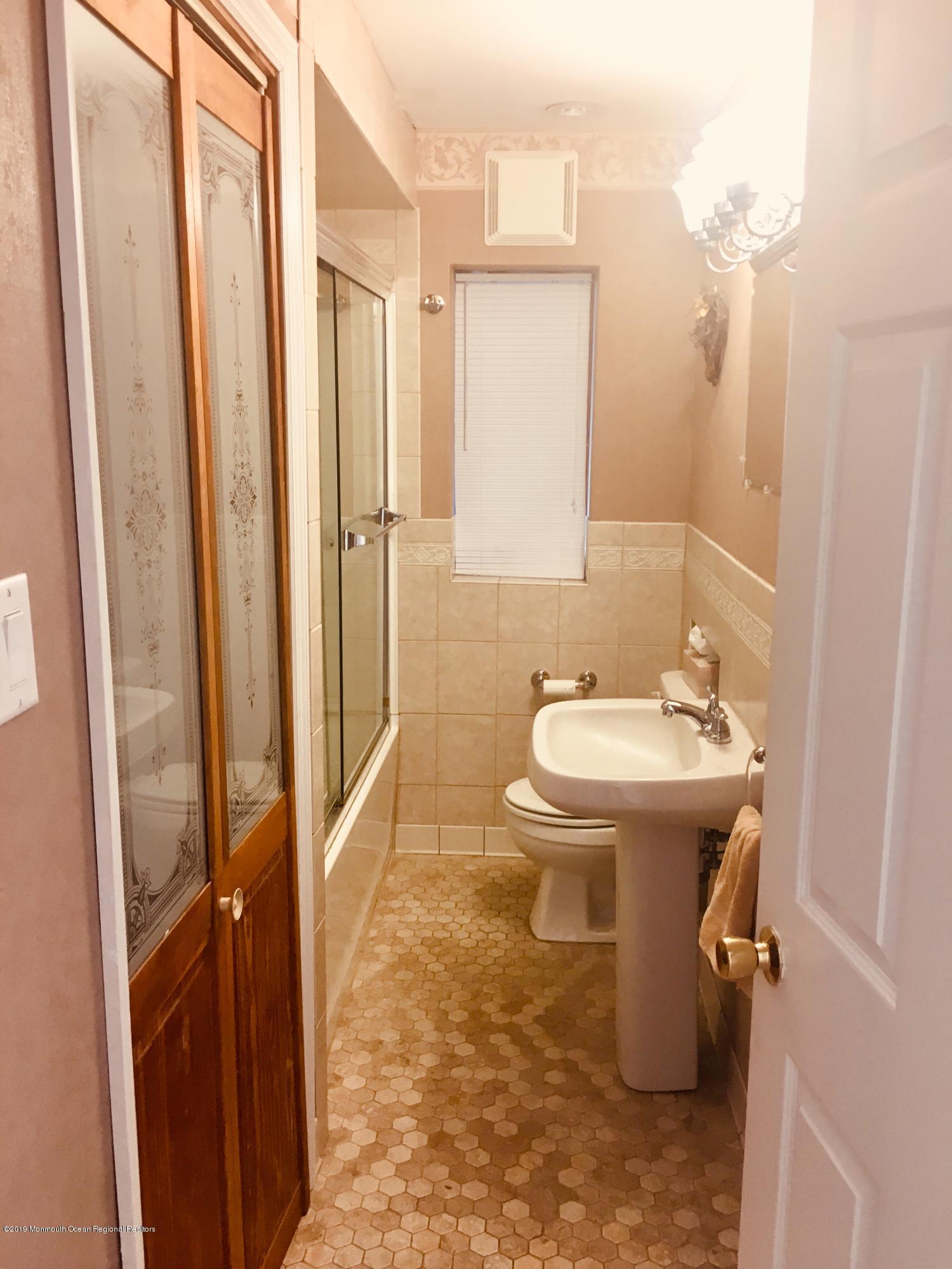 97 Cedar Grove Road Toms River, NJ 08753 - Photo 21 of 31 FCE03479-0B88-4FCA-AA7B-84FDF6FD198E