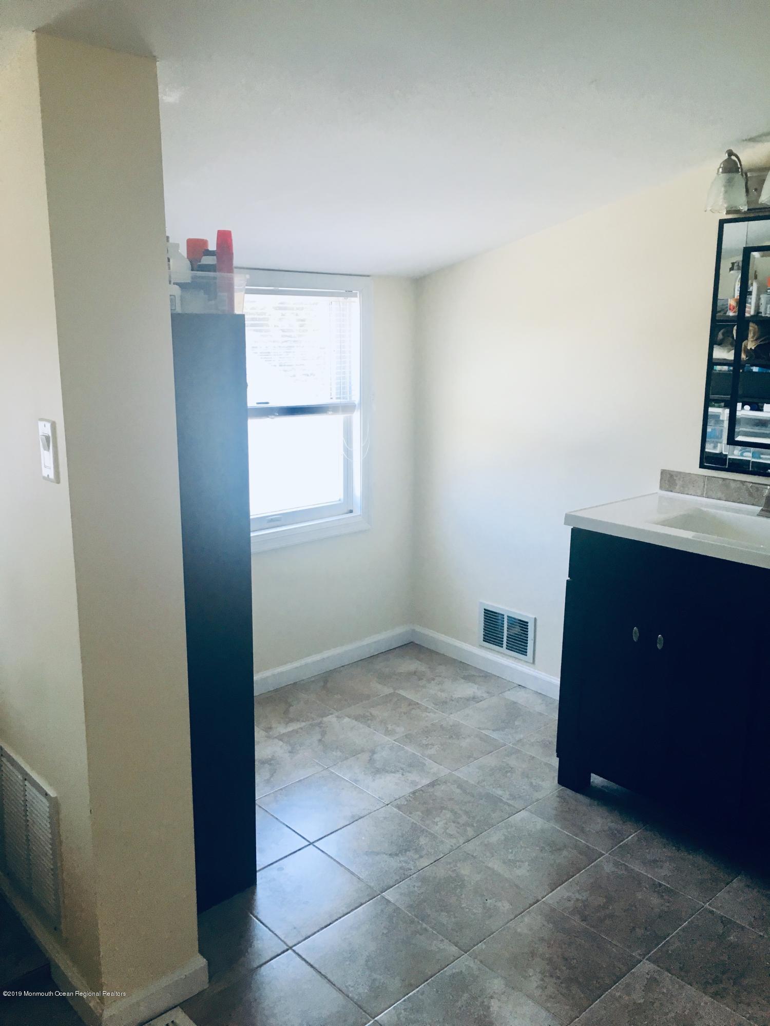 97 Cedar Grove Road Toms River, NJ 08753 - Photo 24 of 31 6137E7EC-EFFD-4BBD-B29A-280E86B409A1
