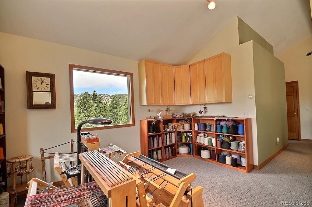 1055 Raptor Point Golden, CO 80403 - Photo 14 of 25 Gallery Image 14