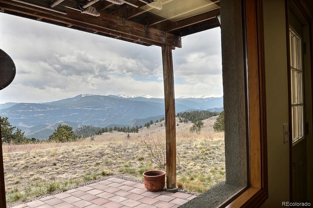 1055 Raptor Point Golden, CO 80403 - Photo 17 of 25 Gallery Image 17