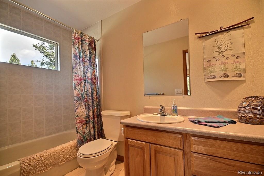 1055 Raptor Point Golden, CO 80403 - Photo 23 of 25 Gallery Image 23