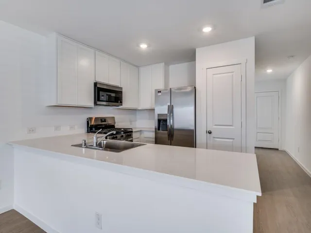 $1,895 | 2045 Belgium Drive, Plano, TX 75025