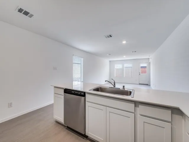 $1,895 | 2045 Belgium Drive, Plano, TX 75025