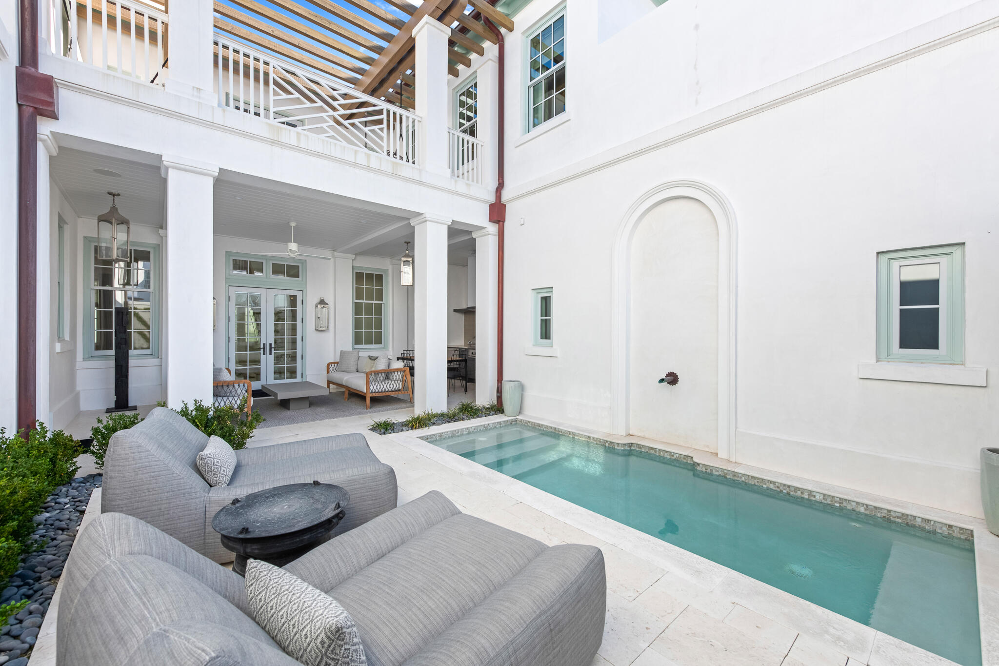 16 Smugglers Alley Inlet Beach, Unit BB6 Inlet Beach, FL 32461 - Photo 19 of 57 a living room with furniture and a large window