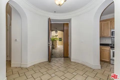 $1,099,999 | 10364 Almayo Avenue, Unit 103, Los Angeles, CA 90064