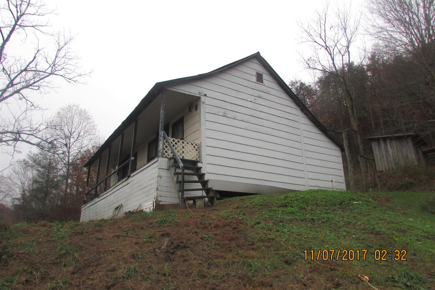 502 Shoreline Drive Road Walker, KY 40997 - Photo 2 of 27 Photo 2
