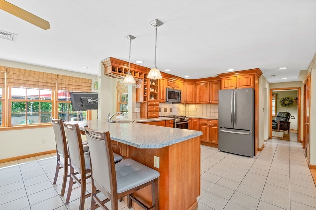 1 Blackman Road Canton, MA 02021 - Photo 6 of 41