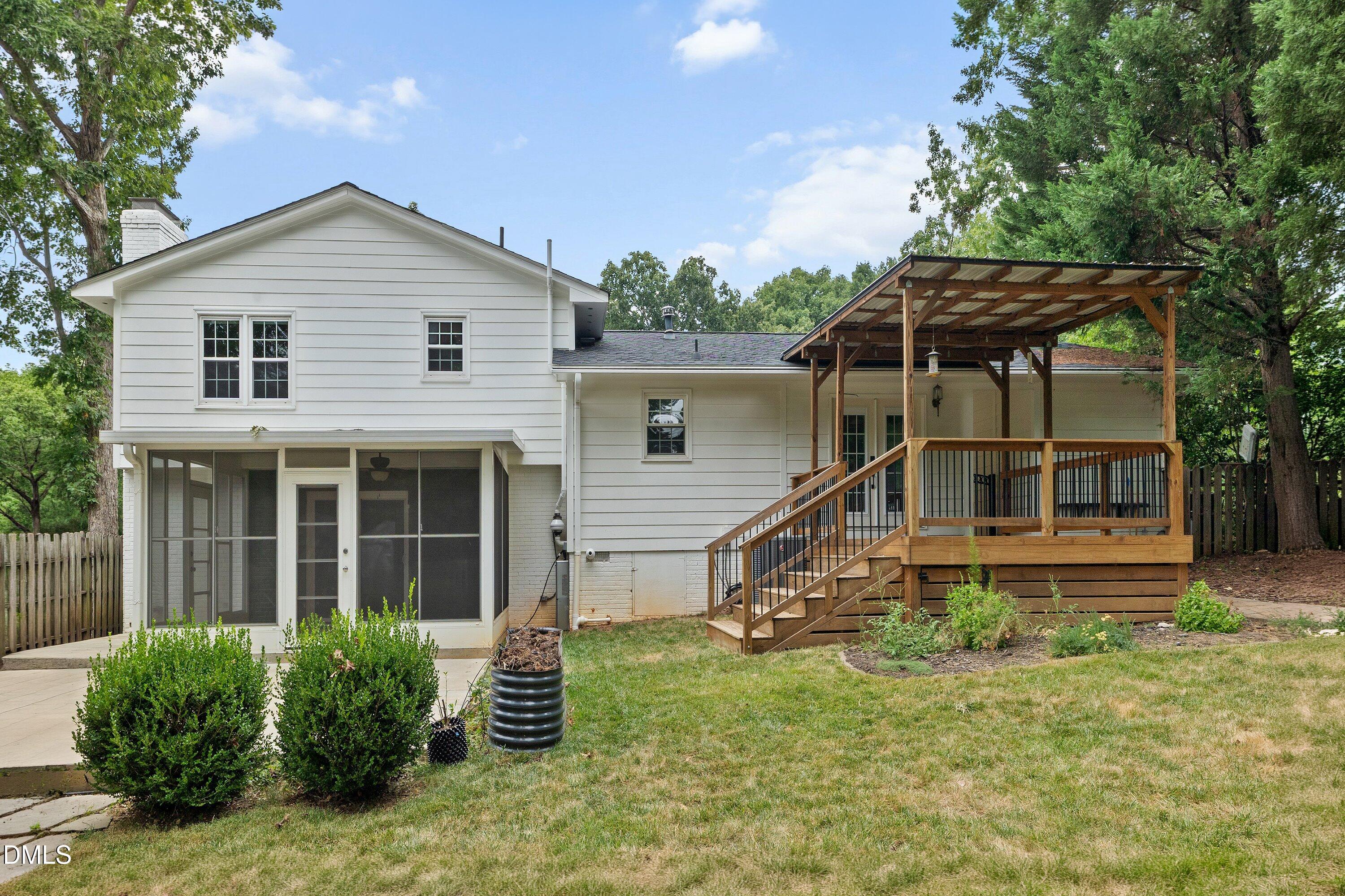 602 Southeast Maynard Road Cary, NC 27511 - Photo 41 of 44 50-602 SE Maynard Rd_9071