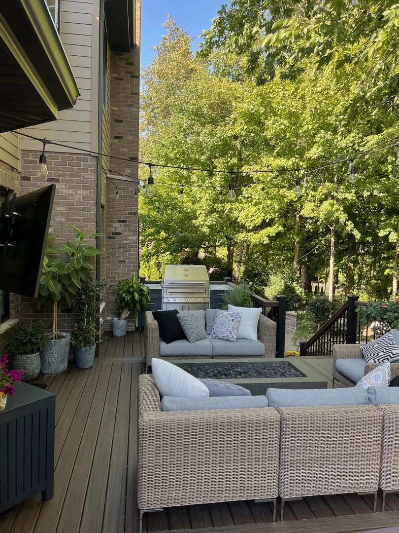 Undisclosed Address Frankfort, IL 60423 - Photo 4 of 9 a view of a couches in the patio