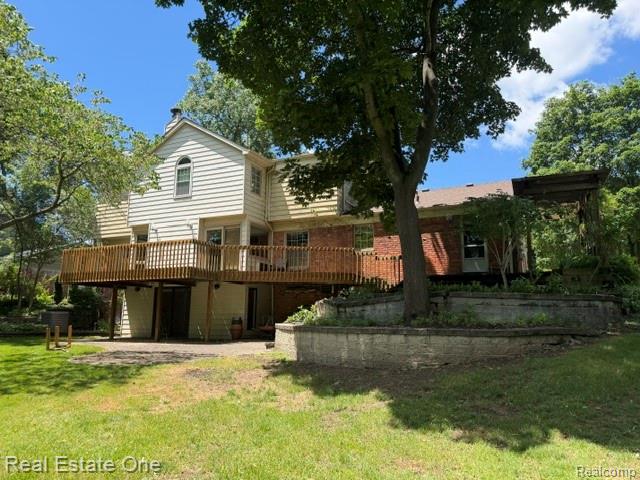 5135 Iron Gate Road Bloomfield Hills, MI 48304 - Photo 2 of 18