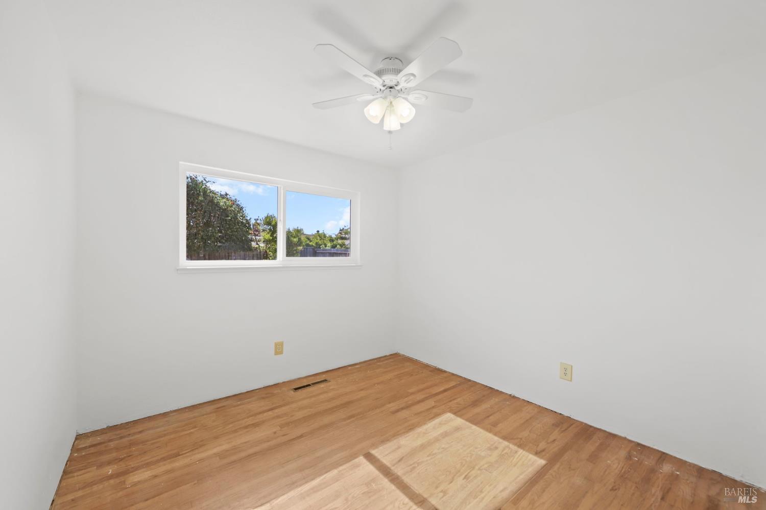 1263 Kerney Street Santa Rosa, CA 95401 - Photo 24 of 34 Gallery Image 24