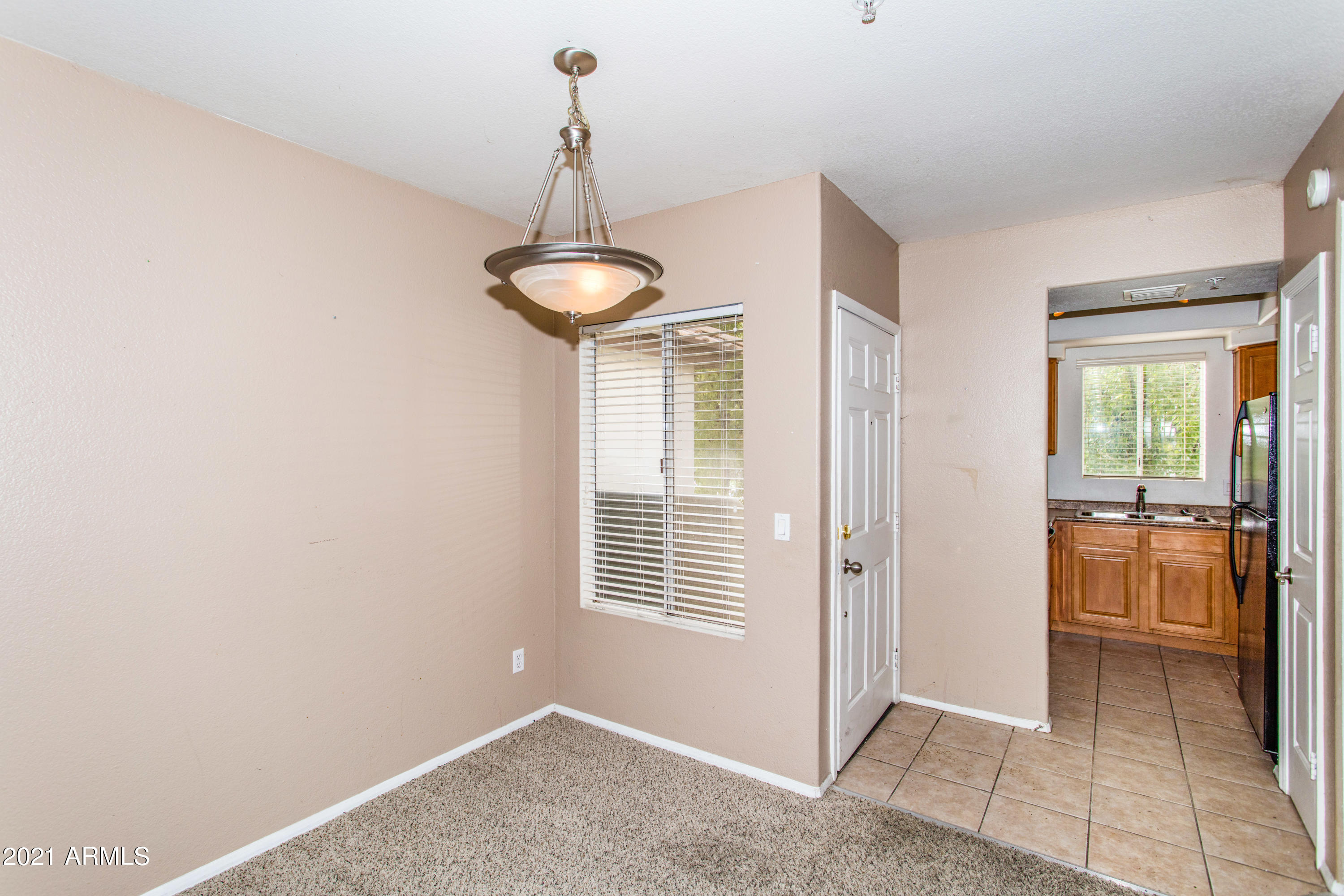1825 West Ray Road, Unit 2090 Chandler, AZ 85224 - Photo 7 of 24 07 Dining Room