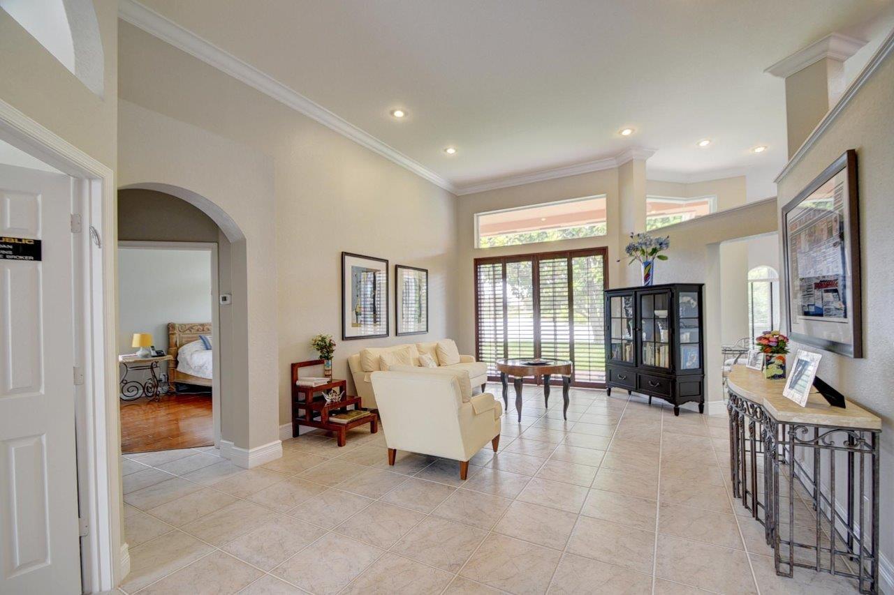12265 Rockledge Circle Boca Raton, FL 33428 - Photo 6 of 62 Entry
