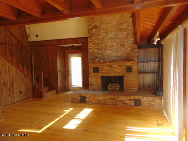6767 Funston Road Southeast Winnabow, NC 28479 - Photo 10 of 39 DSC00868