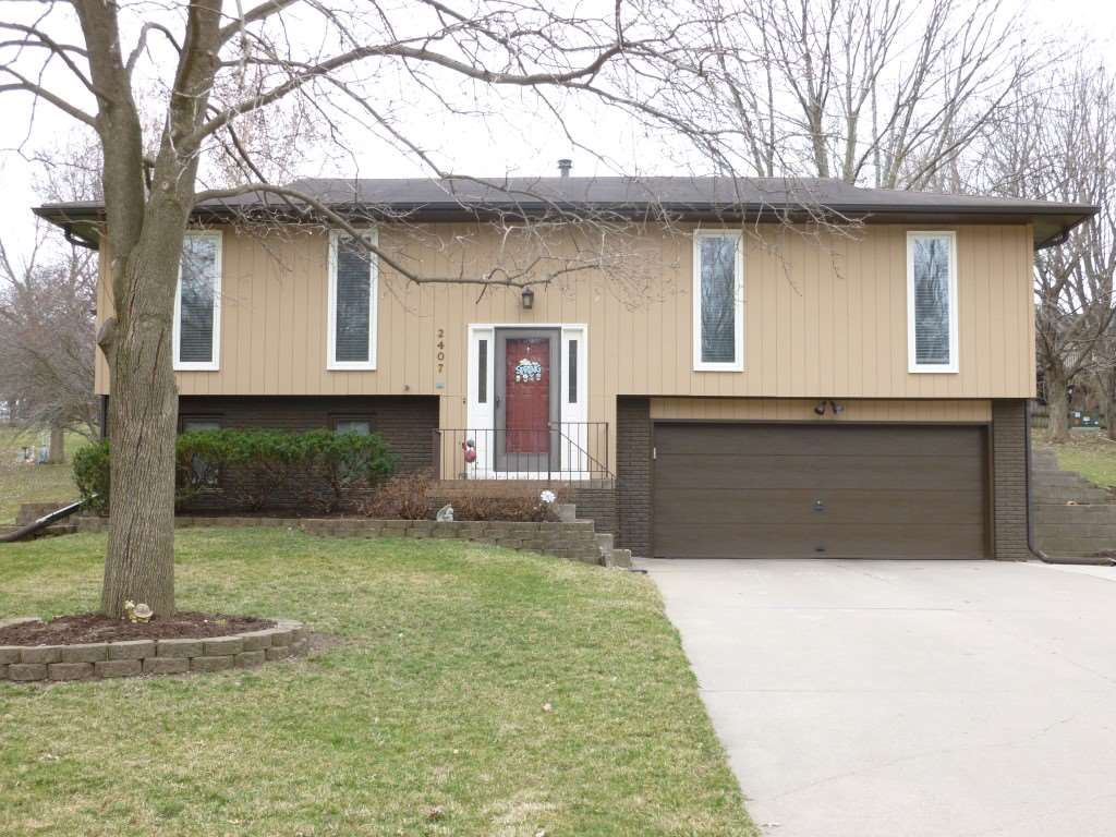 2407 Princeton Road Iowa City, IA 52245 - Photo 1 of 24 Gallery Image 1