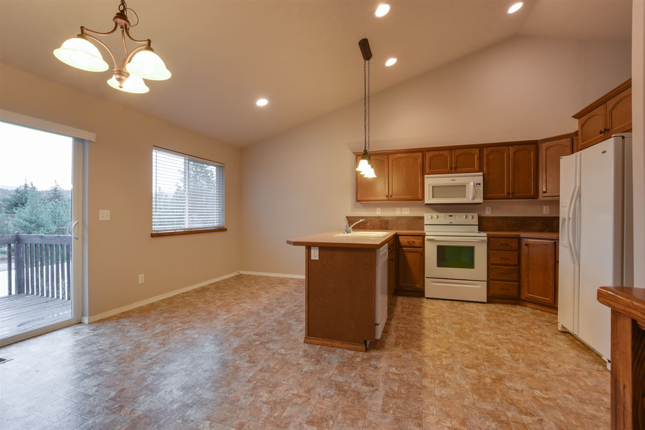 4039 South Bates Road Spokane Valley, WA 99206 - Photo 5 of 20 Gallery Image 5