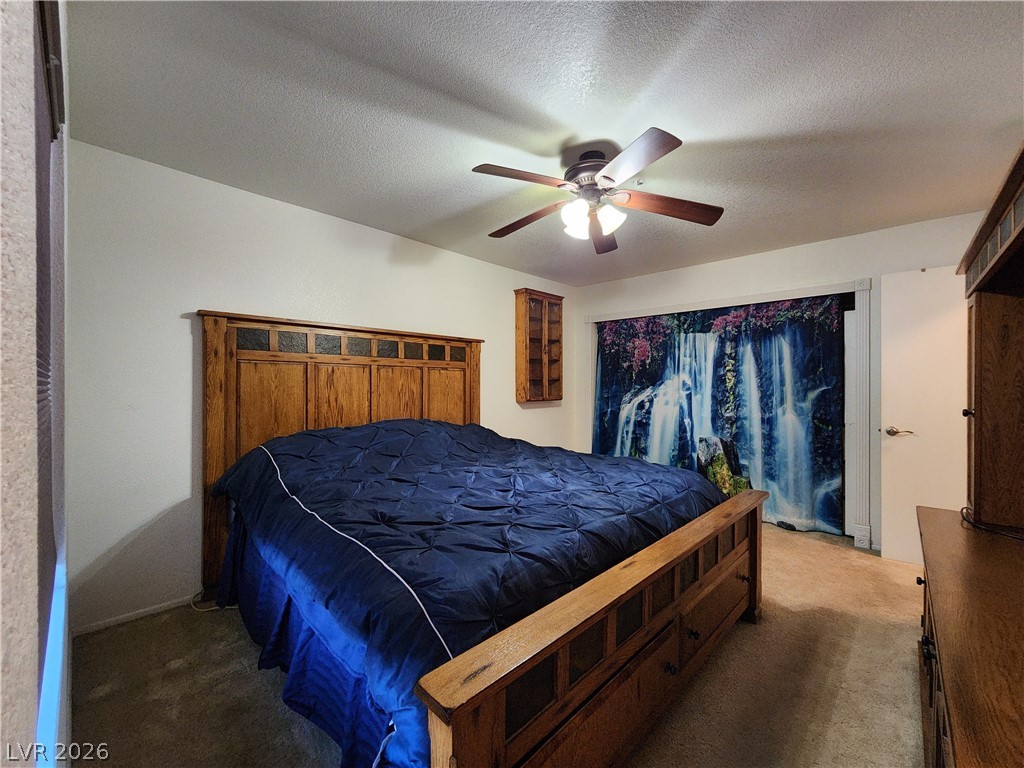 2016 Mesquite Lane, Unit 104 Laughlin, NV 89029 - Photo 10 of 27 Primary bedroom - view 2