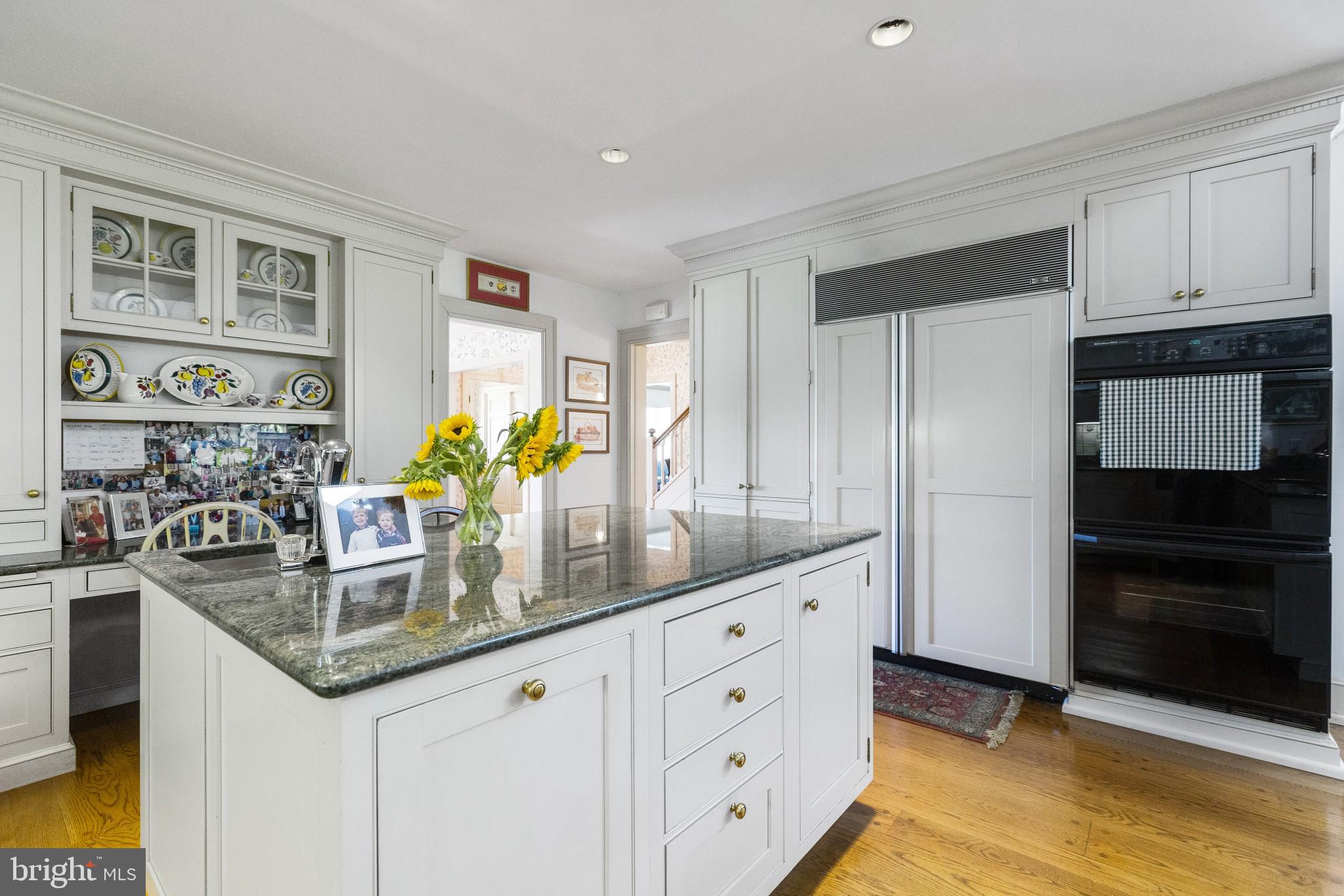 2161 Paper Mill Road Huntingdon Valley, PA 19006 - Photo 15 of 56 Kitchen