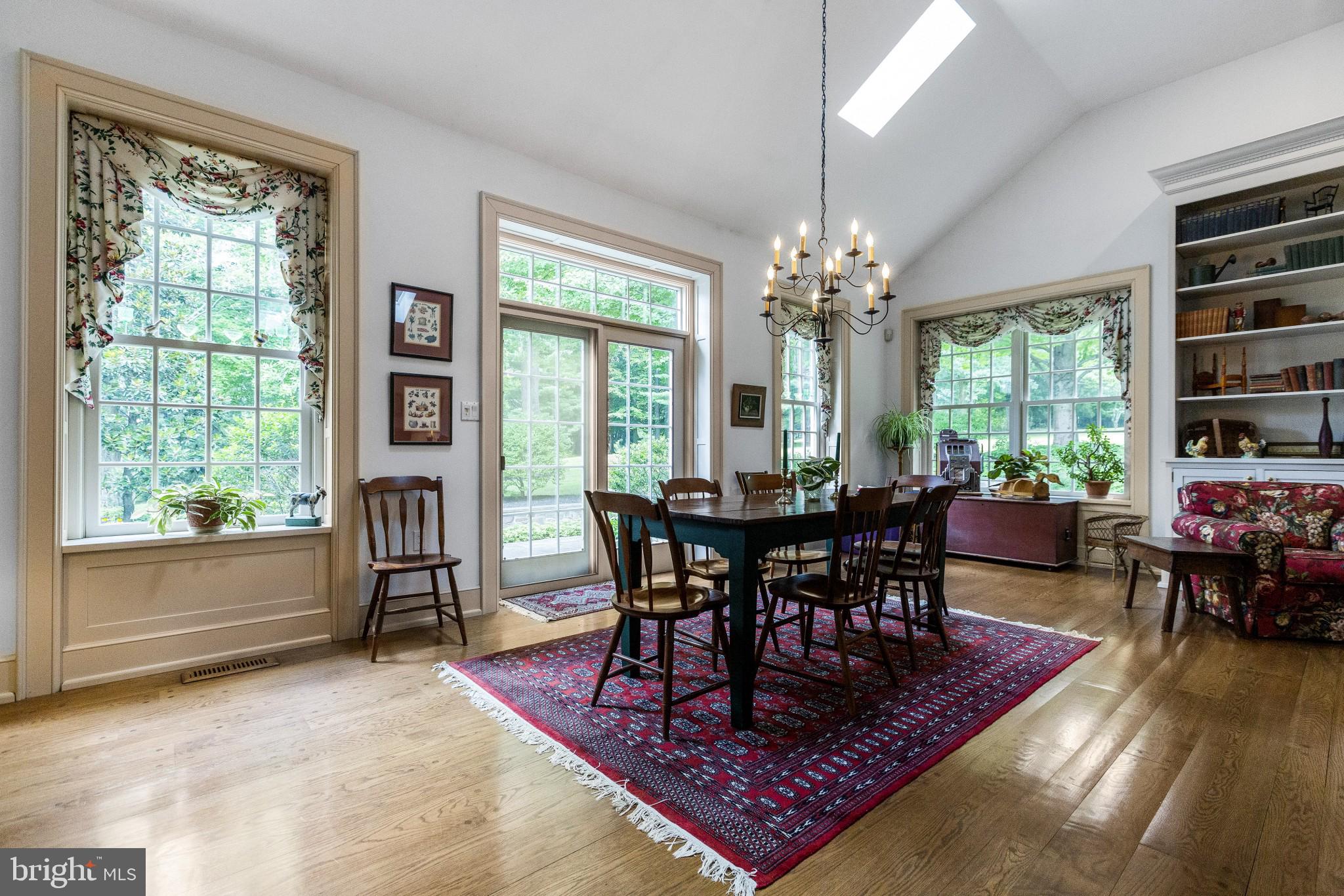 2161 Paper Mill Road Huntingdon Valley, PA 19006 - Photo 21 of 56 Dining Area