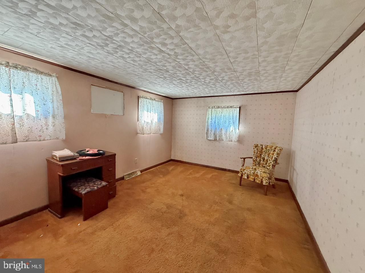 393 Park Road Fleetwood, PA 19522 - Photo 14 of 18