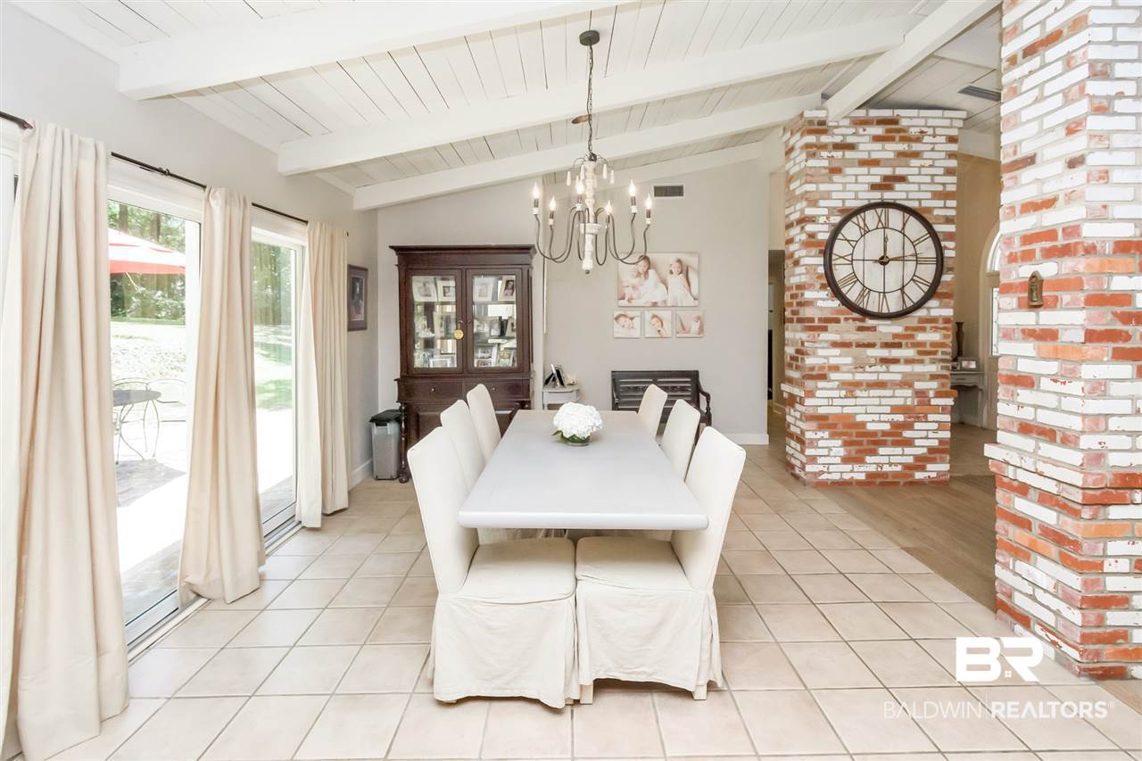 369 Gaines Avenue Mobile, AL 36609 - Photo 8 of 48