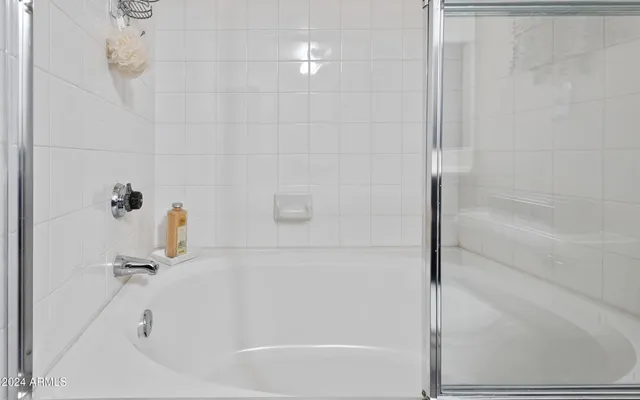 $1,818 | 3625 East Ray Road, Unit 3, Phoenix, AZ 85044