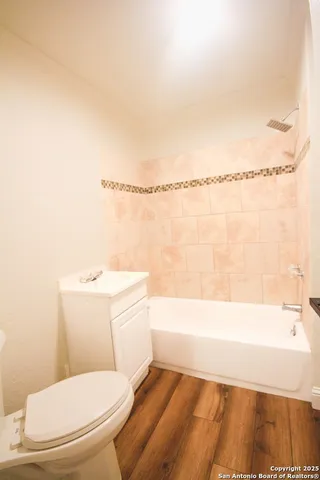 $185,000 | 704 West Clare Street, Beeville, TX 78102