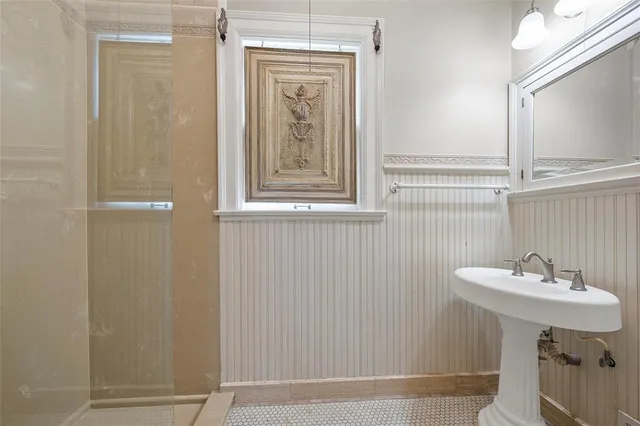 $1,975 | 2228 Parrott Avenue, Waco, TX 76707