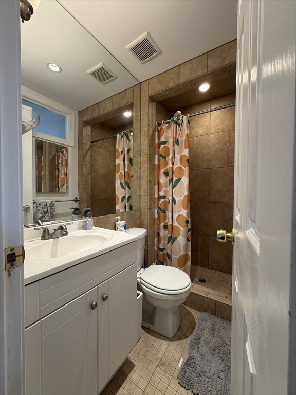 1 Harding Street, Unit 3 Cambridge, MA 02141 - Photo 9 of 16