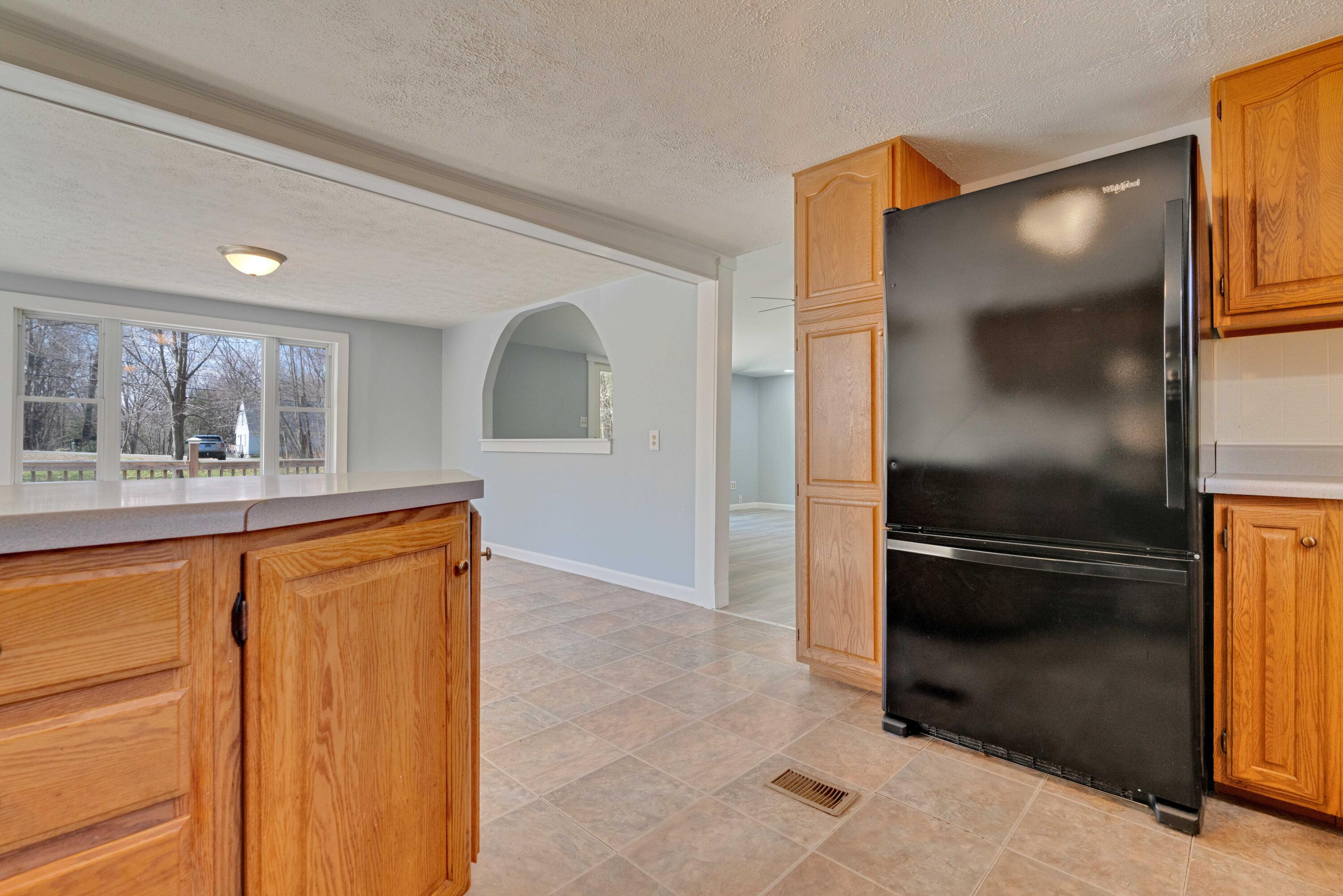 140 Grammar Road Sanford, ME 04073 - Photo 8 of 36 _DSC9727