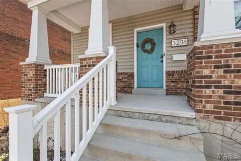 $425,000 | 3208 Henrietta Street, St. Louis, MO 63104